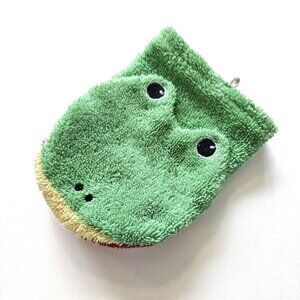 NWOT Furnis Cotton Washcloth Mitt Hand Puppet - Kid's Size Small - Green Frog
